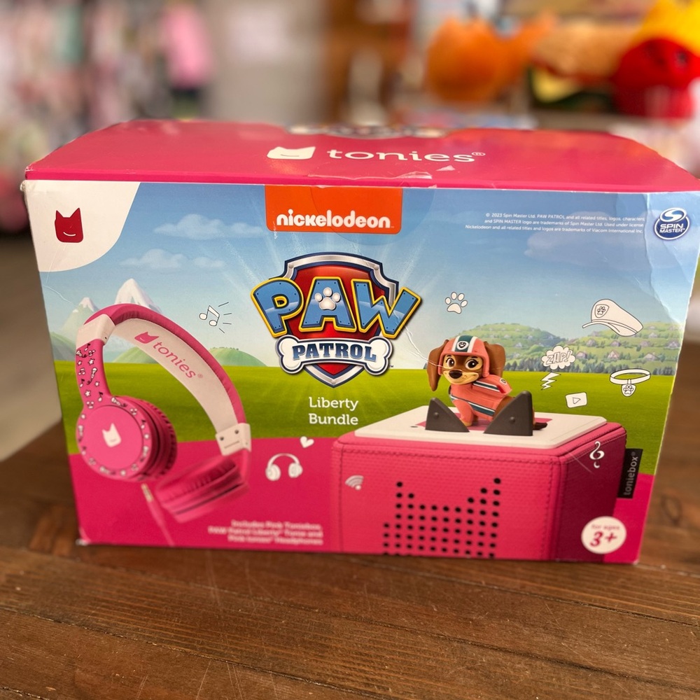 Tonies Starter Set- Paw Patrol Liberty, Toniebox & Headphones Bundle Great Gift
